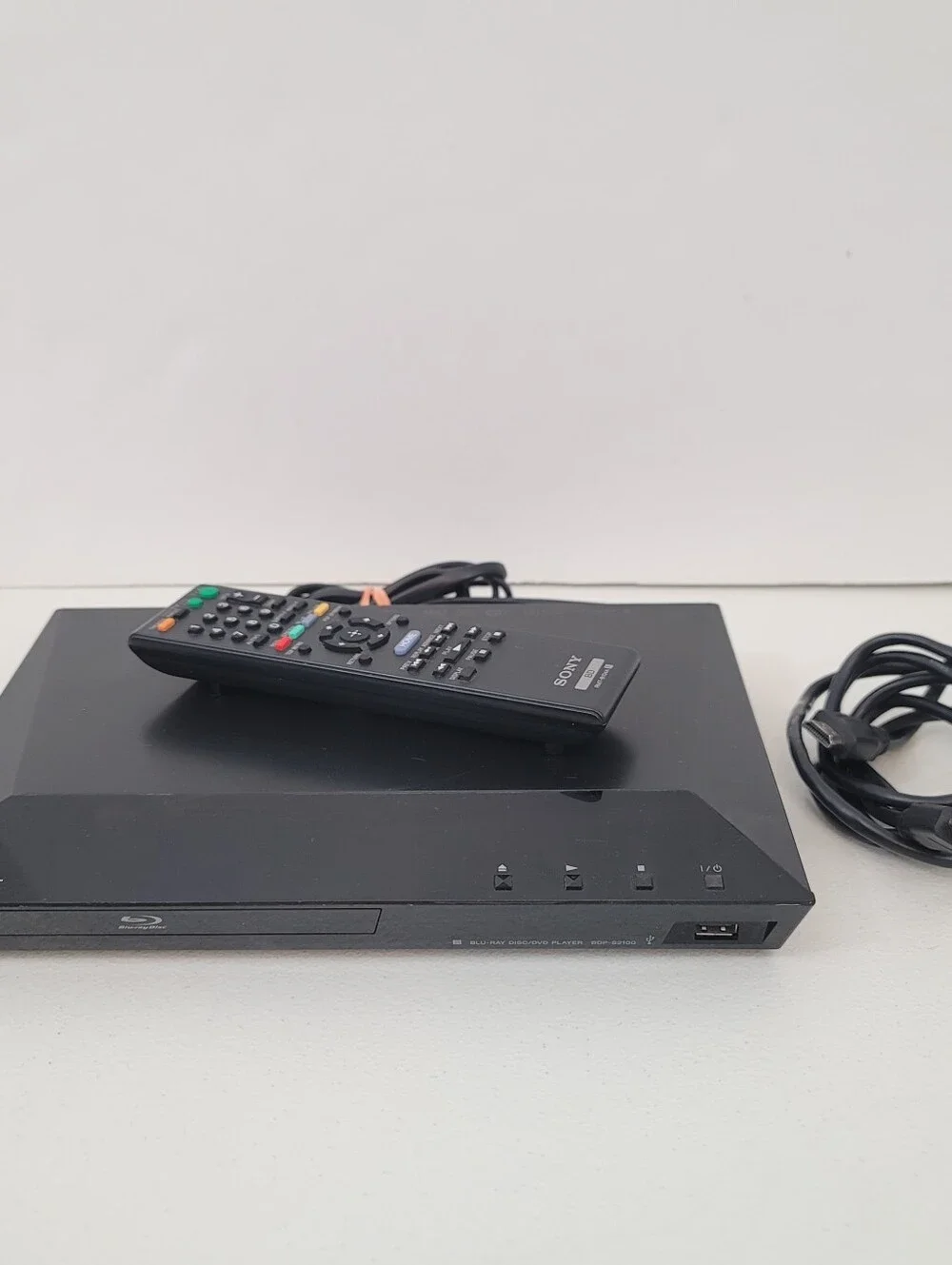 Sony BDP-S2100 Wi-Fi Streaming Blu-ray DVD Player With Remote & HDMI Cable